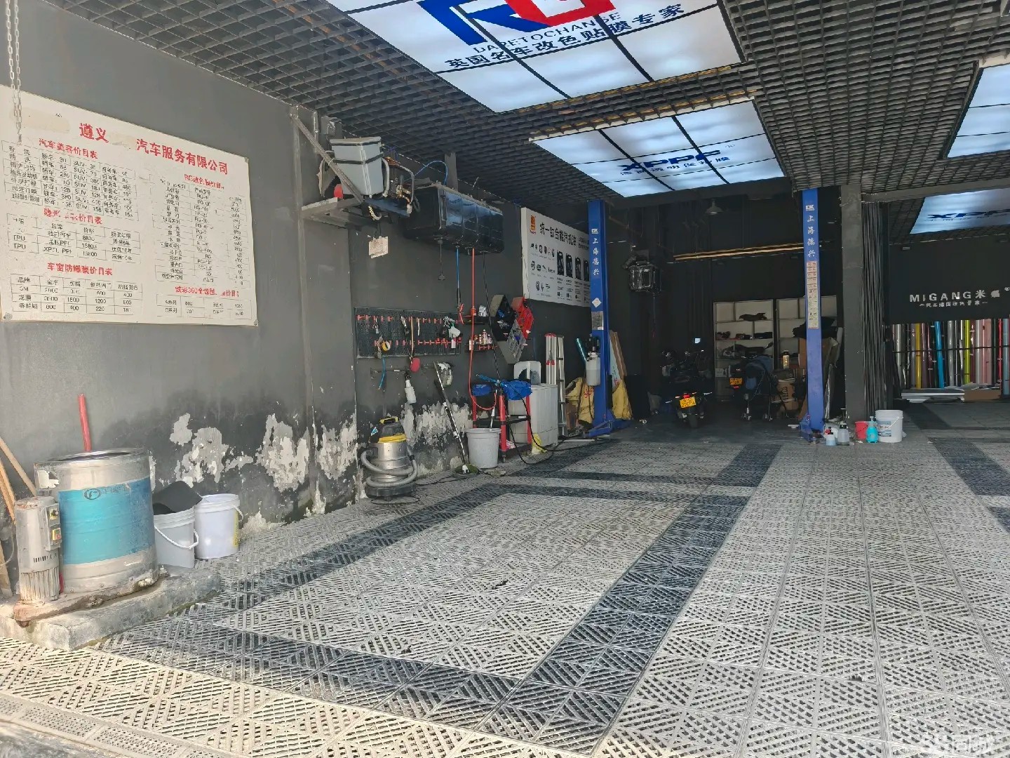 （转让）房东直租现在房租3万一年，全套转让，